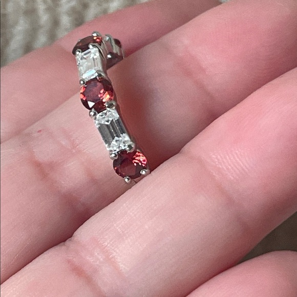 Natural Garnet & Moissanite Half Eternity Ring in 925 Sterling Silver Size 8 - Picture 5 of 9